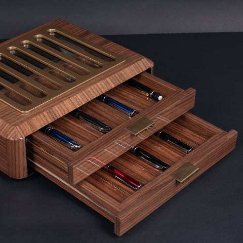 Premium Pen Display