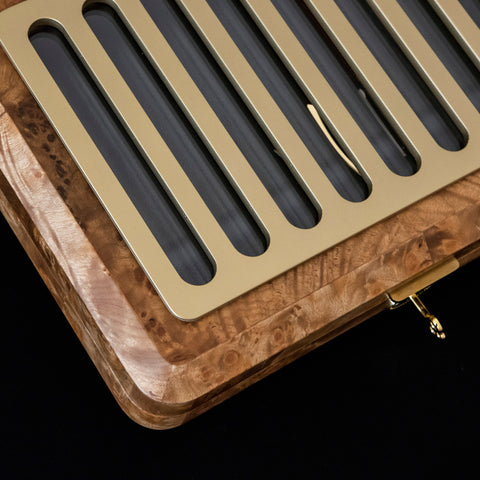Mirti Wood Pen Display